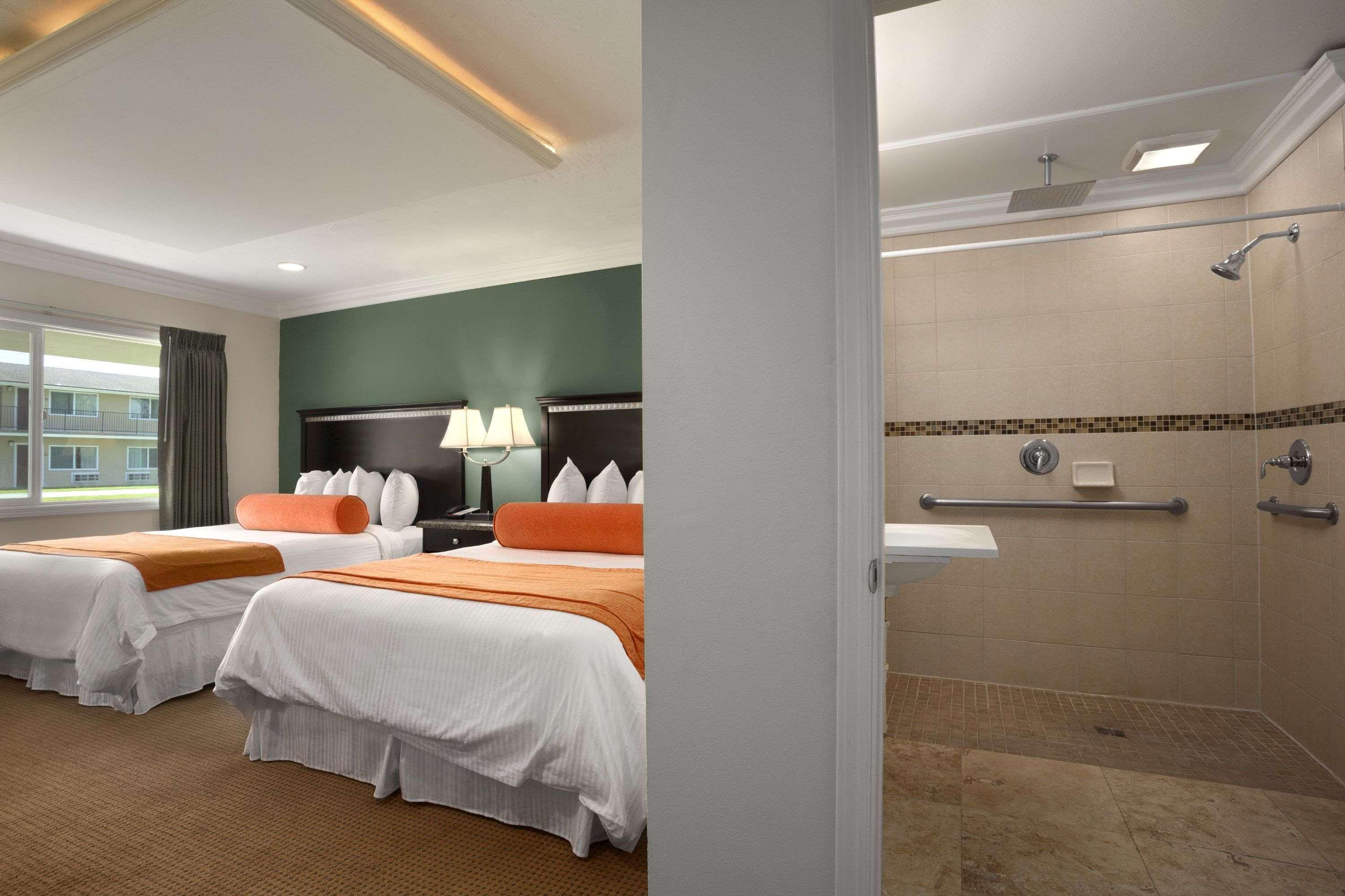 Travelodge By Wyndham 3*