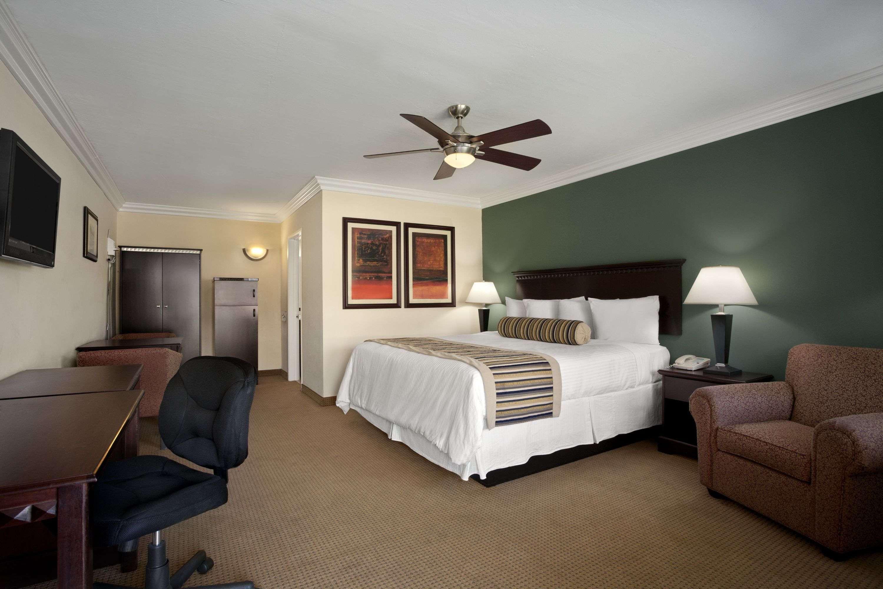 Travelodge By Wyndham Hotel Santa Maria (Santa Barbara County)