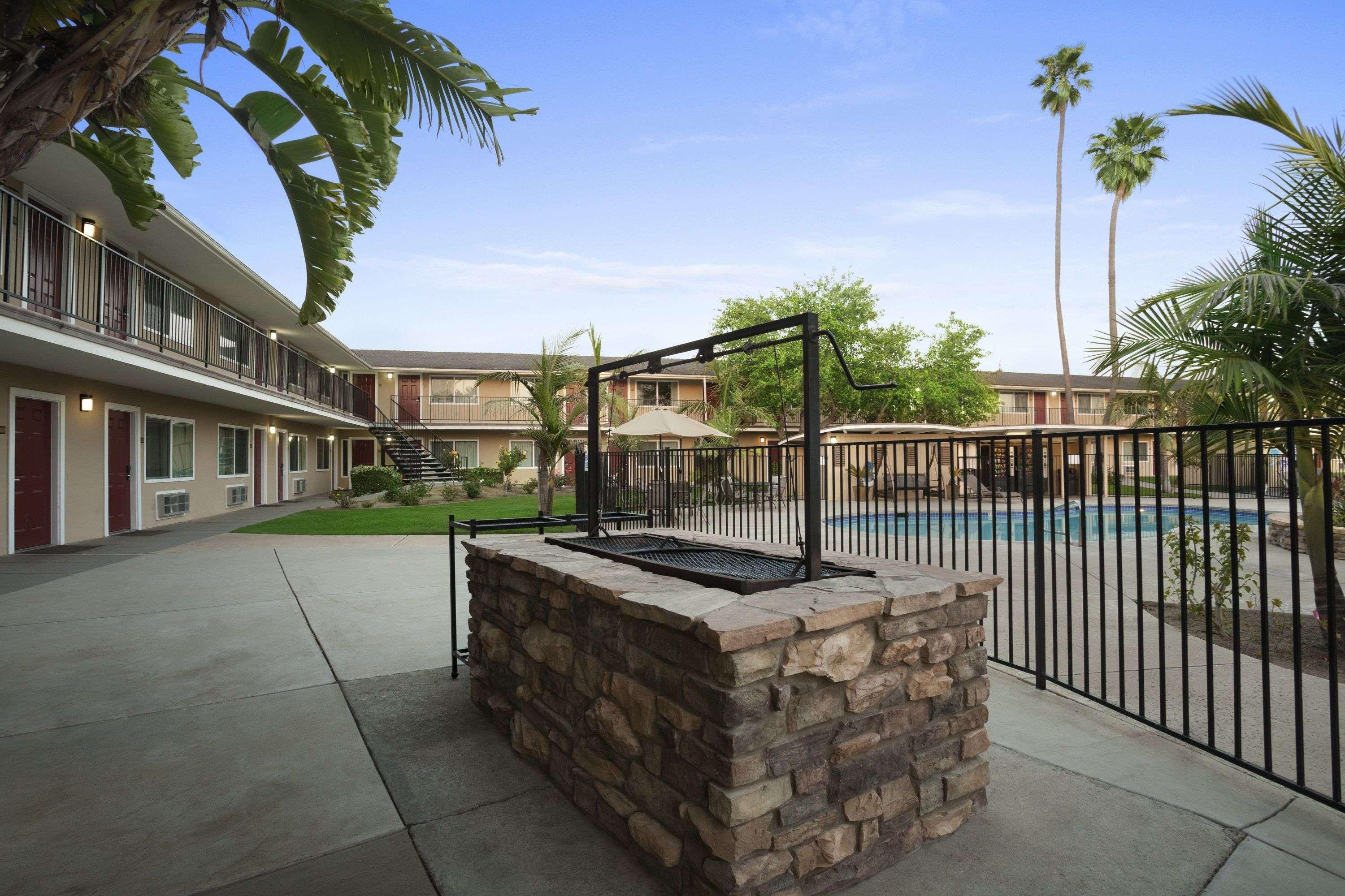 Travelodge By Wyndham Hotel Santa Maria (Santa Barbara County)